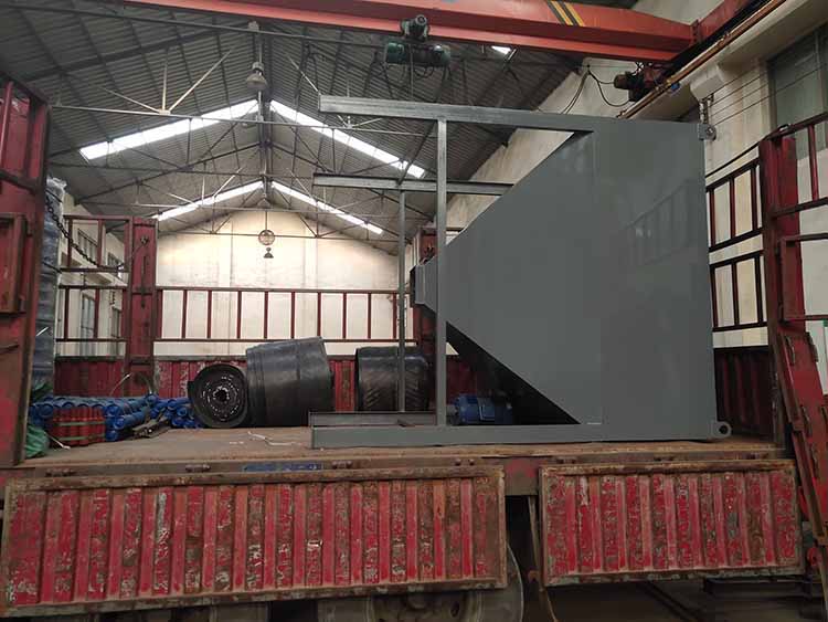 皮帶運輸機發貨，請深圳夏總查收！